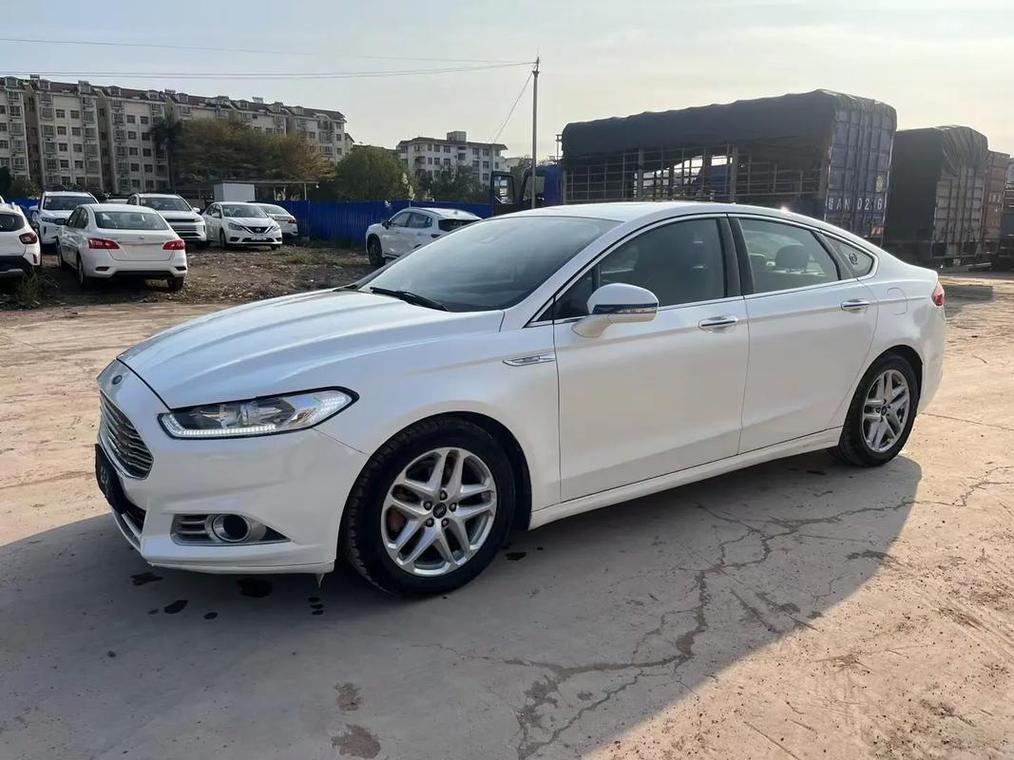 长安福特蒙迪欧2015款(长安福特2013款新蒙迪欧)