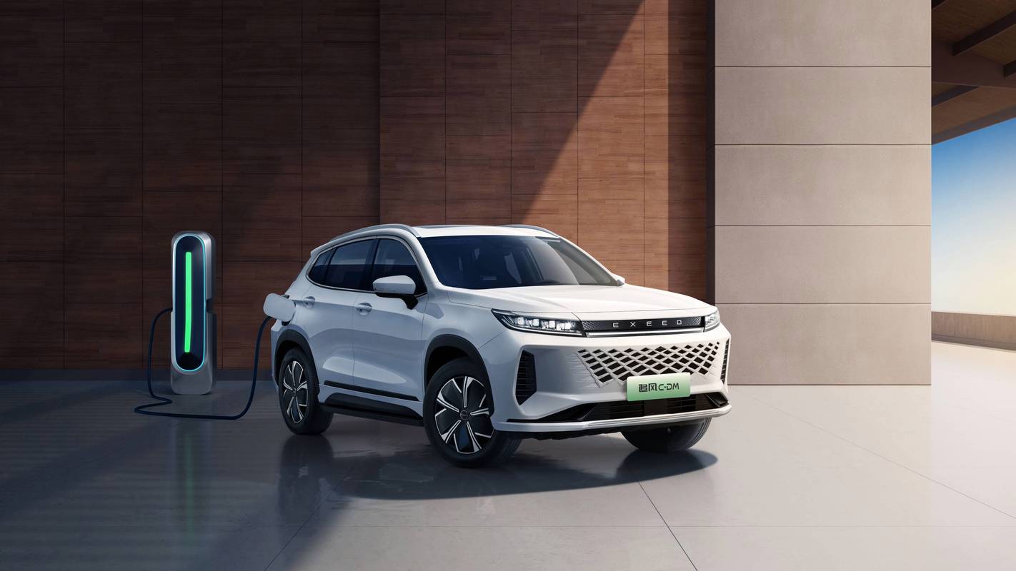 新能源轿车推荐(新能源的轿车)