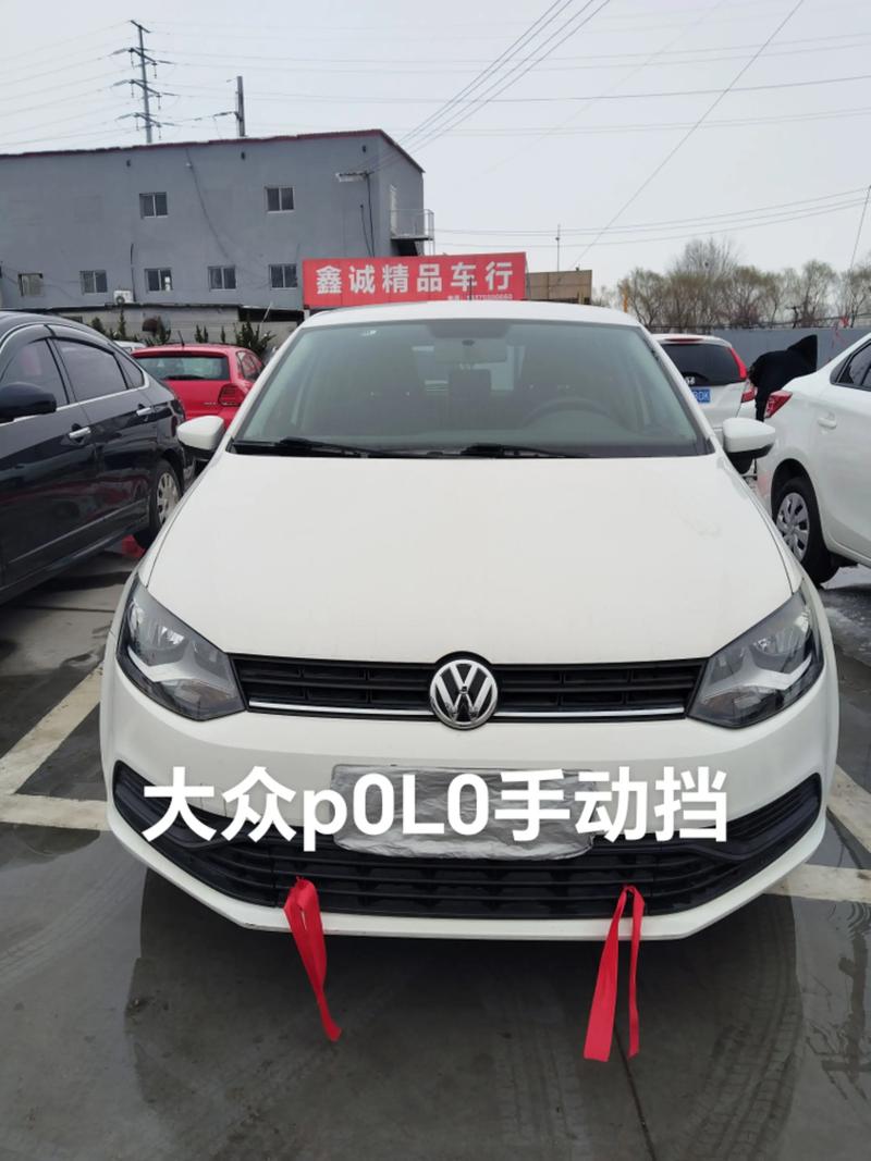 小型手动挡汽车(小型手动挡汽车一般多少钱)