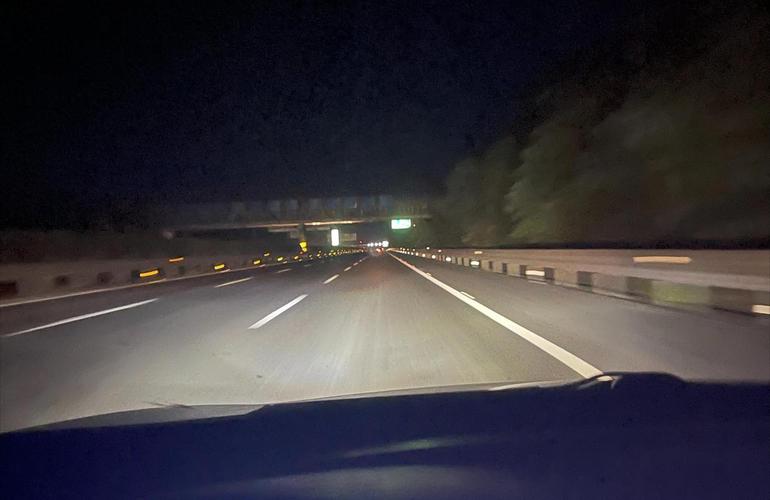 晚上跑高速三大忌／晚上跑高速安全吗