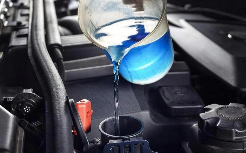 防冻液只要是红色是不是都可以加 不小心补了点绿色防冻液