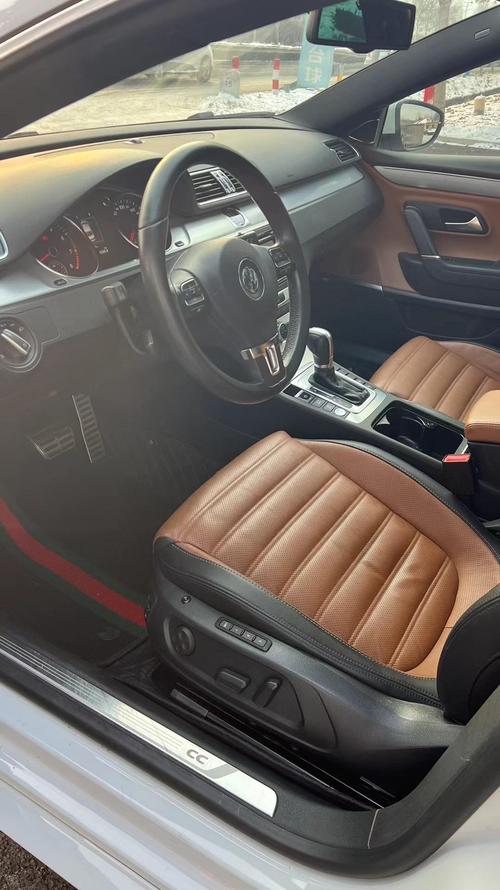 大众cc2018款图片(大众cc2018款图片 内饰)