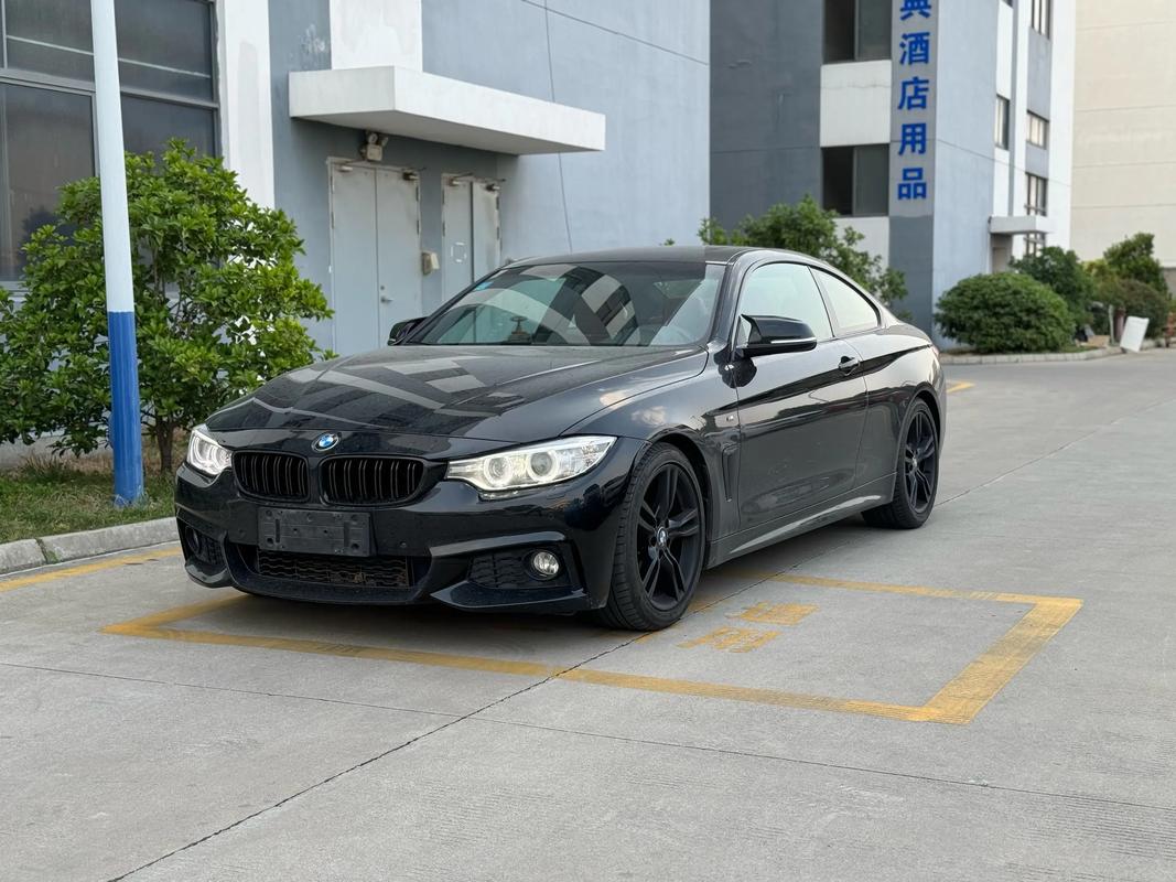 宝马跑车二手车价格(宝马轿跑二手车)