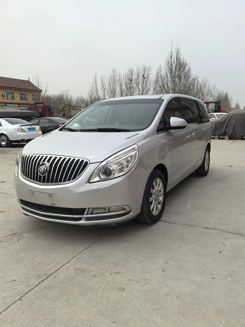 别克gl818款价格及图片,别克gl8车型大全图片